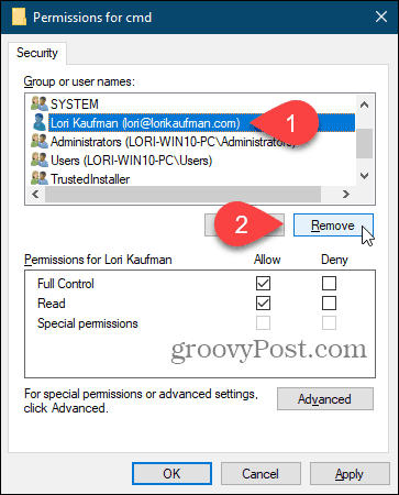 Remove a user on the Permissions dialog box in the Windows Registry