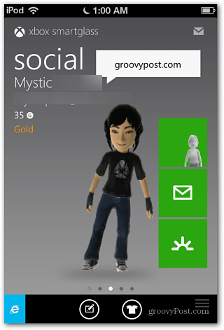Xbox SmartGlass Social