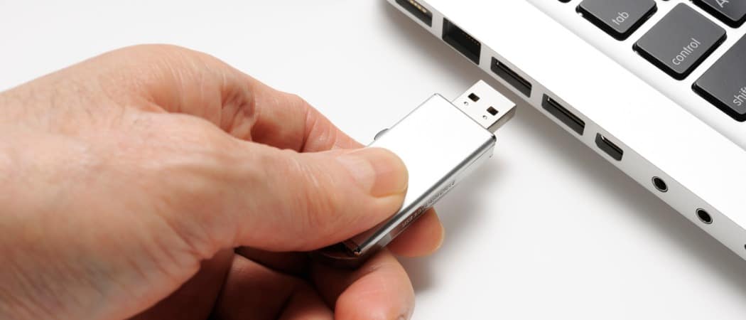 How to Create a Windows 10 USB Recovery Drive