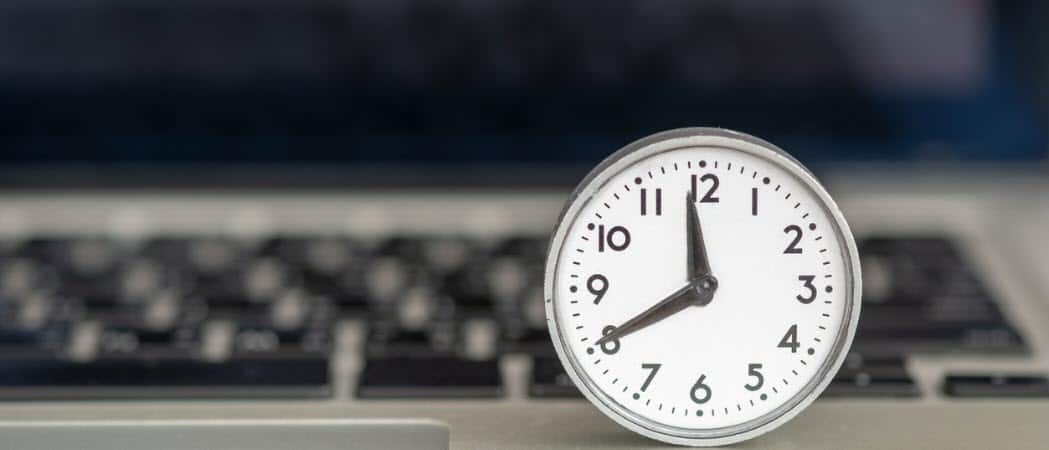 Agregar relojes extra para diferentes zonas horarias en Windows 10