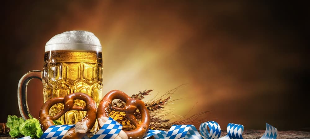 oktoberfest-beer-with-pretzel-featured