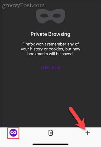 Нажмите кнопку «Новая вкладка» в режиме приватного просмотра в Firefox на iOS