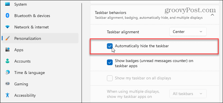 Automatically hiding the taskbar in windows 11