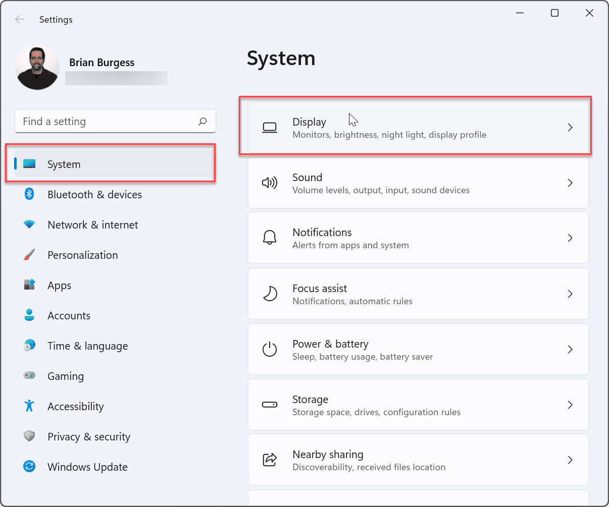 settings display Windows 11