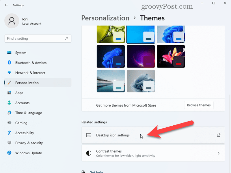 Click Desktop icon settings on the Personalization screen in Settings