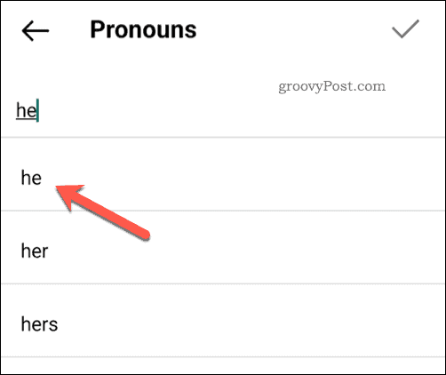 Selecting an Instagram pronoun